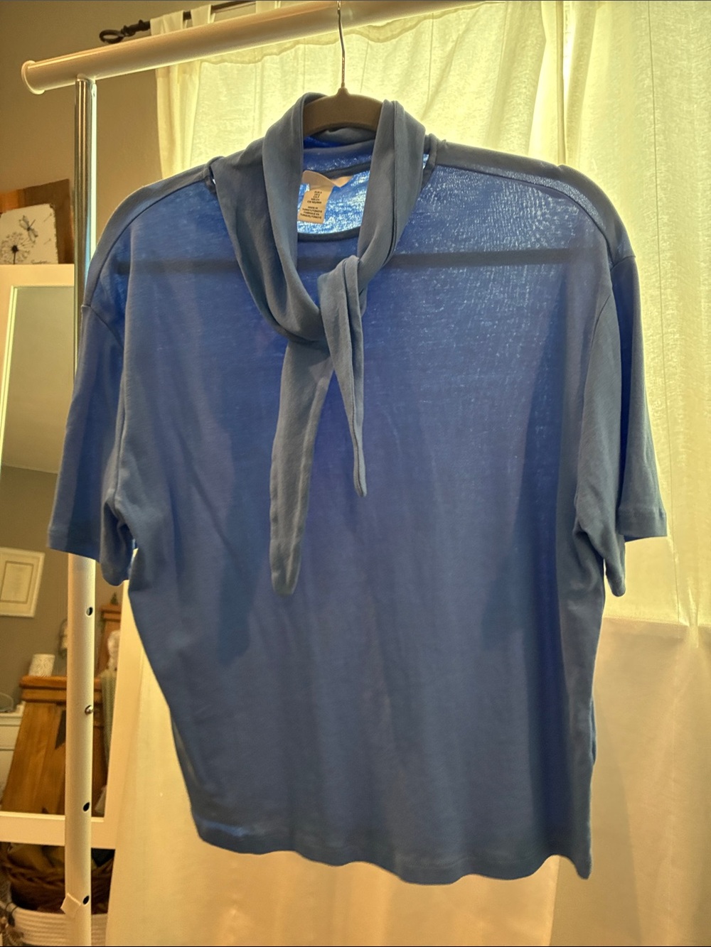 Classic Lightweight Blue Shirt with Neck Tie